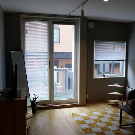 Lovely And Sunny In The Heart Of Centre, Perfect For Ons Visitors Apartment *